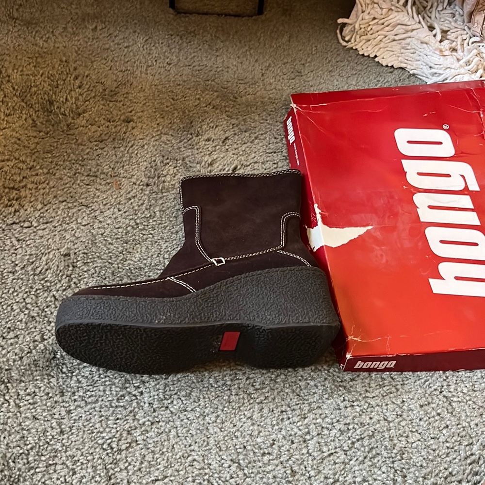 Womens short boots
